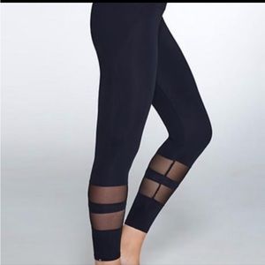 EUC - ONZIE X PURE BARRE MESH PANEL LEGGINGS - Large